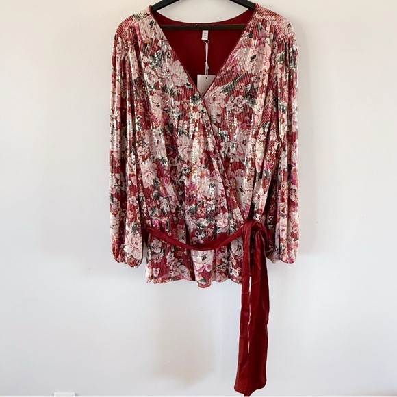 LC Lauren Conrad Tops - NWT Lauren‎ Conrad Women Sequin Floral Wrap Tie Top 3X Glam Feminine Romantic